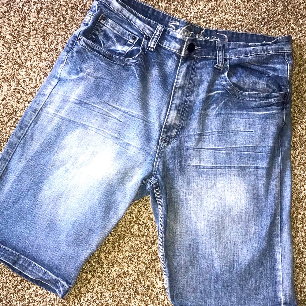🖤Urban Men’s Jean Shorts 🖤super cute & excellent condition